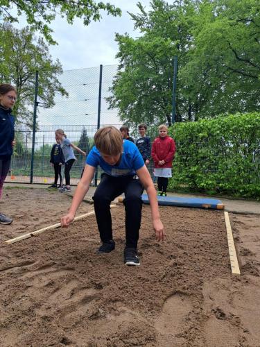 2e5369bb-567f-4ada-857b-d89b088fab7b