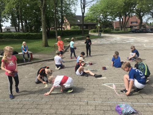 DCEA11B7-099B-4A02-8C6A-AA4476DDB87F